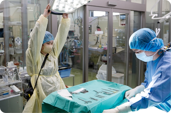 無影灯の向き調整