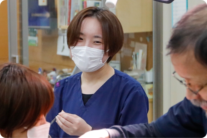 処置中の会長との打ち合わせ